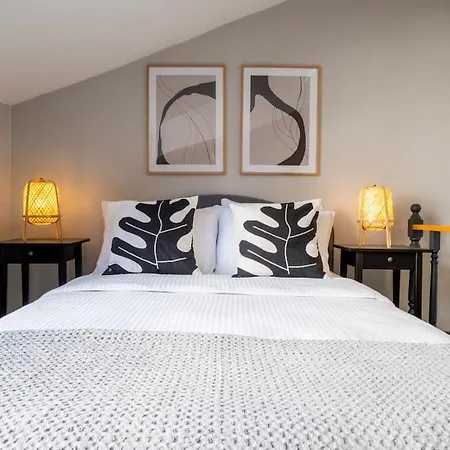 Fourlex House With Central Location Istanbul
