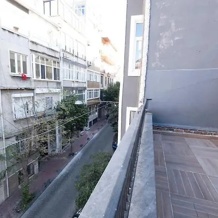 Apartment Fourlex House With Central Location Istanbul